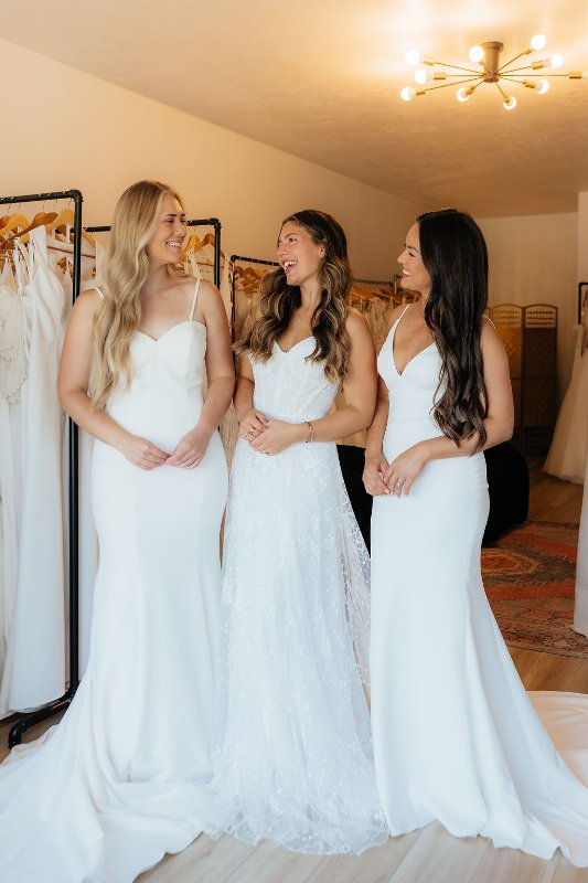 The Dress Collective photo 4
