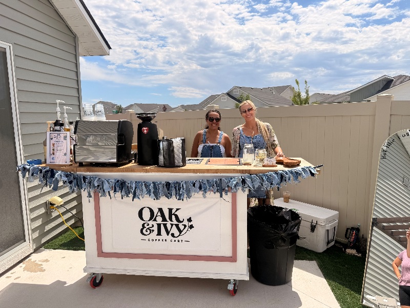 Oak and Ivy Coffee Cart photo 3