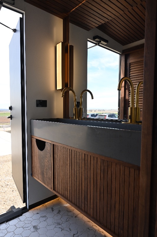Boutique Bathrooms photo 5