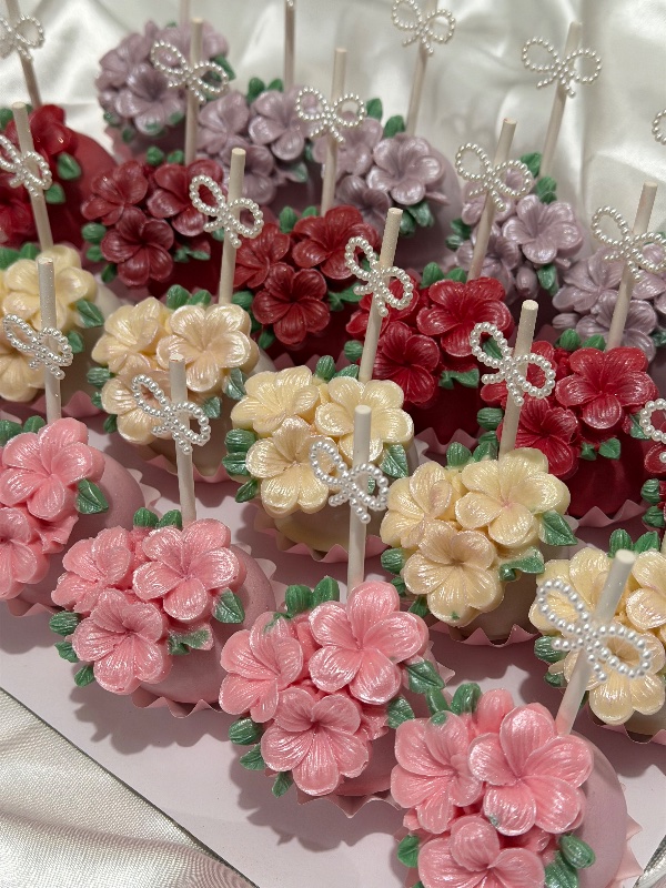 Edible Flowers & Bouquets photo 4