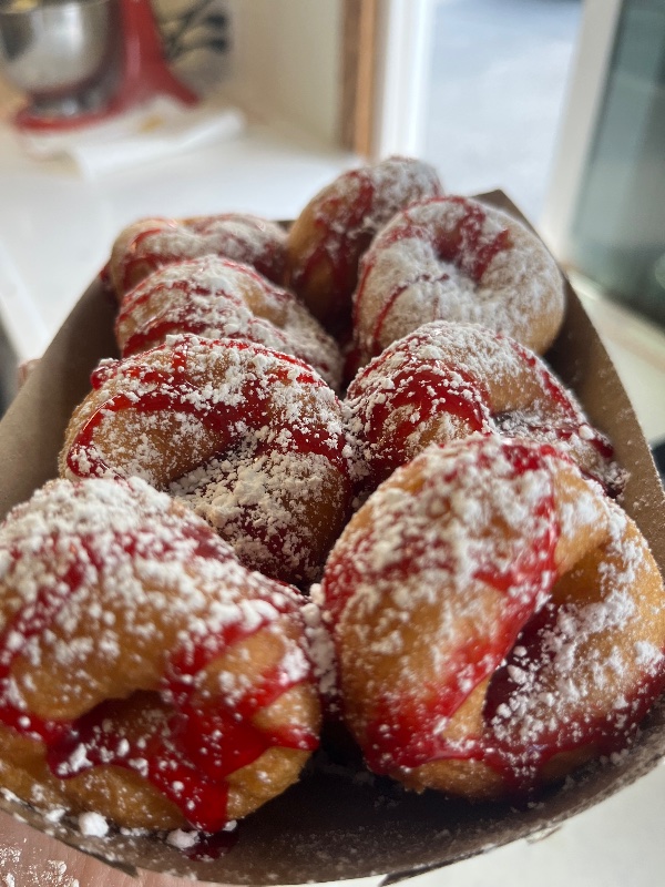 Hole-y Moly Donuts photo 4